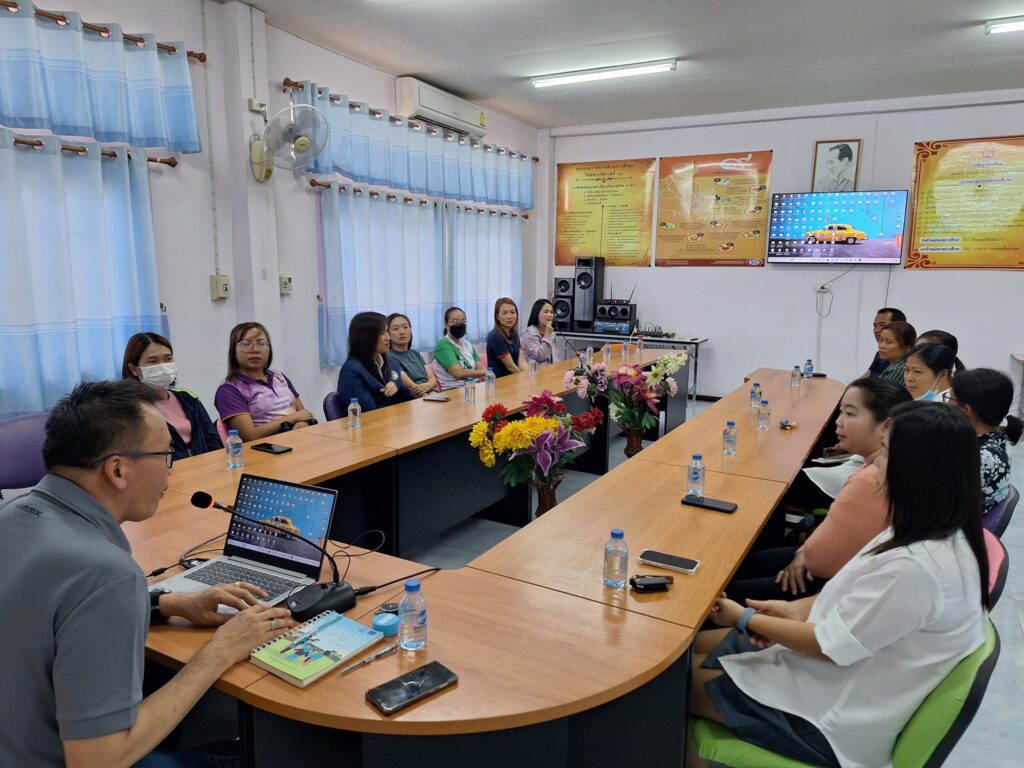 ประชุมครูและบุคลากรทางการศึกษาของโรงเรียนบ้านวังยาว ประจำเดือน มีนาคม